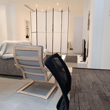 Apartamento Alhucemas Playa Малага Экстерьер фото