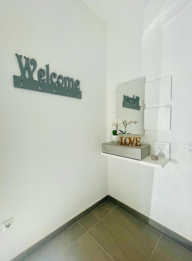 Apartamento Alhucemas Playa Малага Экстерьер фото