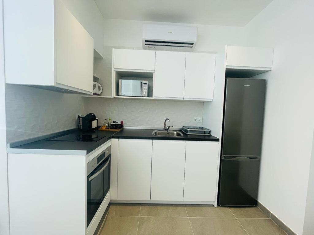 Apartamento Alhucemas Playa Малага Экстерьер фото